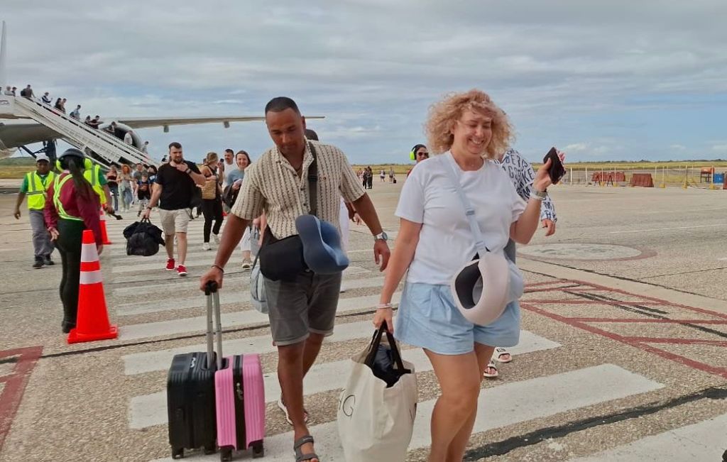 El motor turismo reactivan los vuelos y la llegada de visitantes internacionales a&nbsp;Venezuela