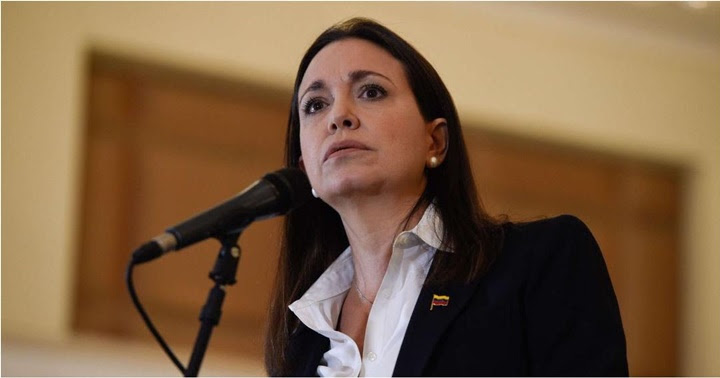 Ustedes ¡No están solas, habrá justicia en libertad!, les dijo María Corina Machado a las madres de los presos&nbsp;políticos