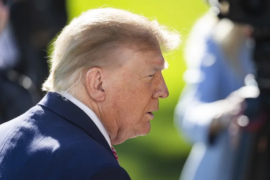 Trump dice que serían «interesantes» unas elecciones en Venezuela entre Delcy Rodríguez y Machado